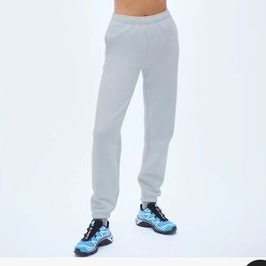 Cozy Fleece Boyfriend Basic Sweatpant TNA Aritzia